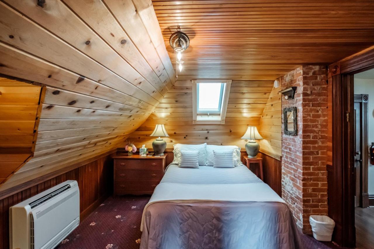 Mamere'S Guest House Monmouth Eksteriør bilde